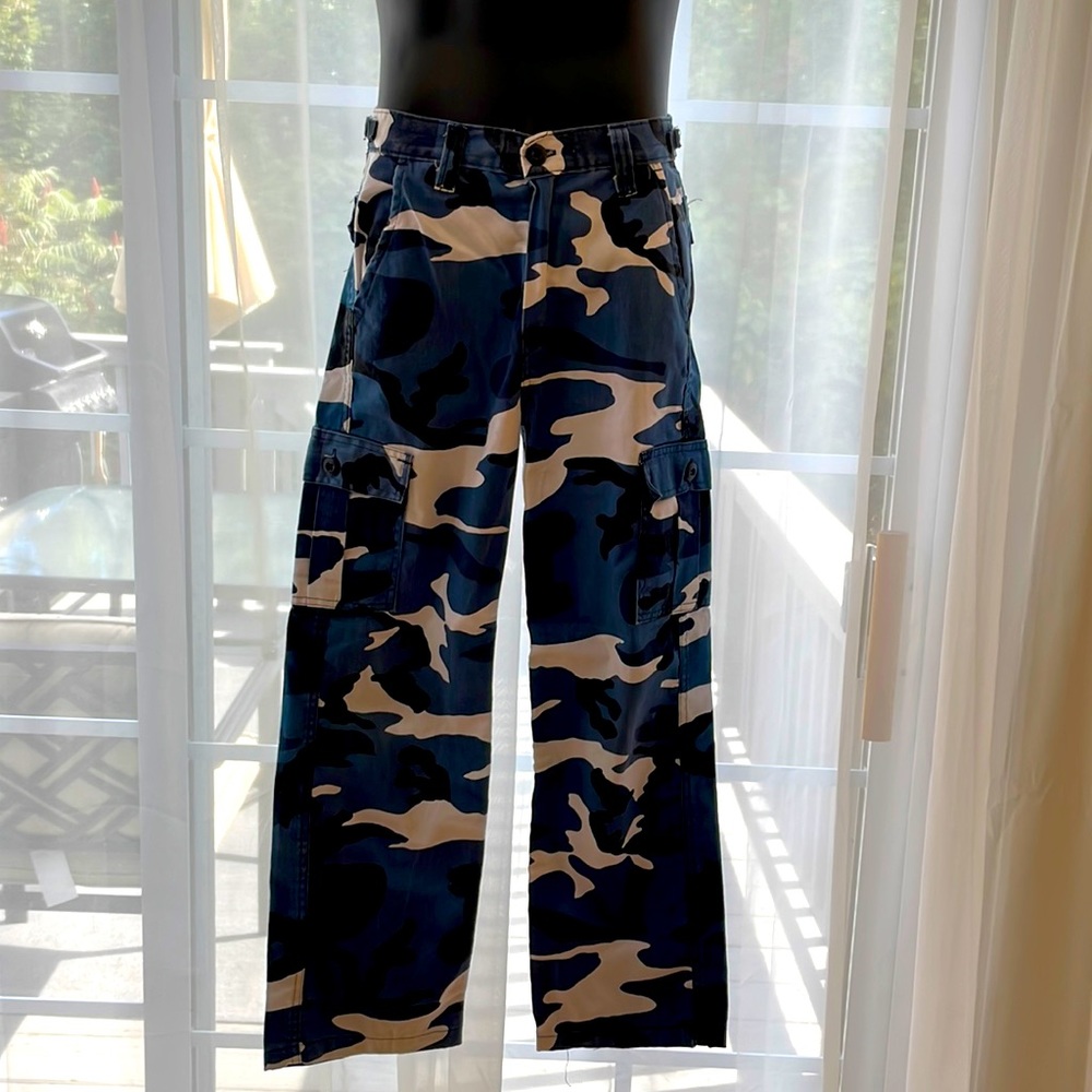 Blue camouflage pants for boys